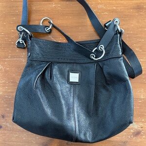 Black Argentinian Leather Crossbody Bag